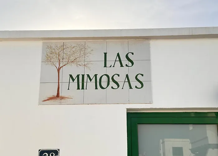 Las Mimosas