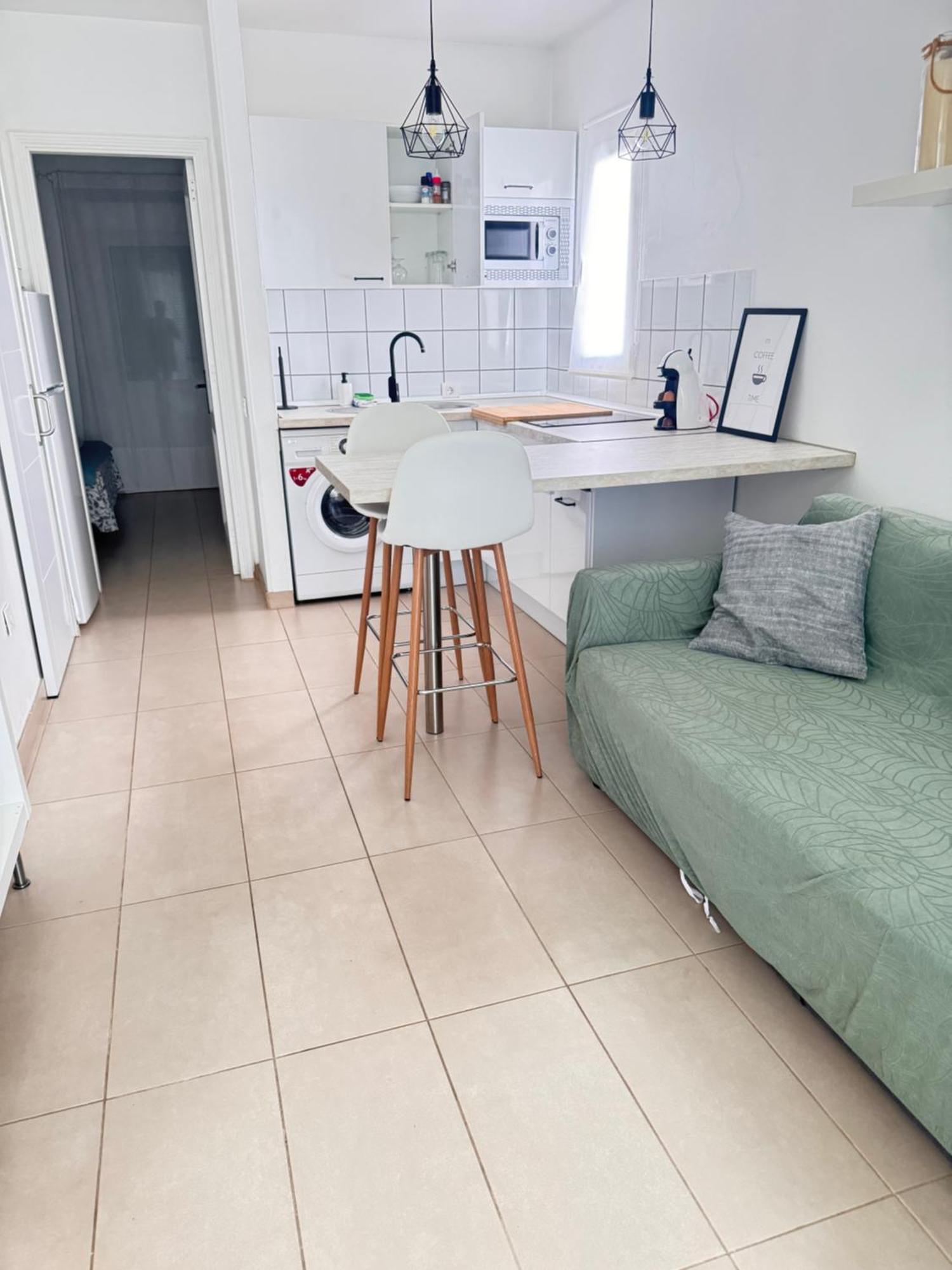 Mimosas Apartment *